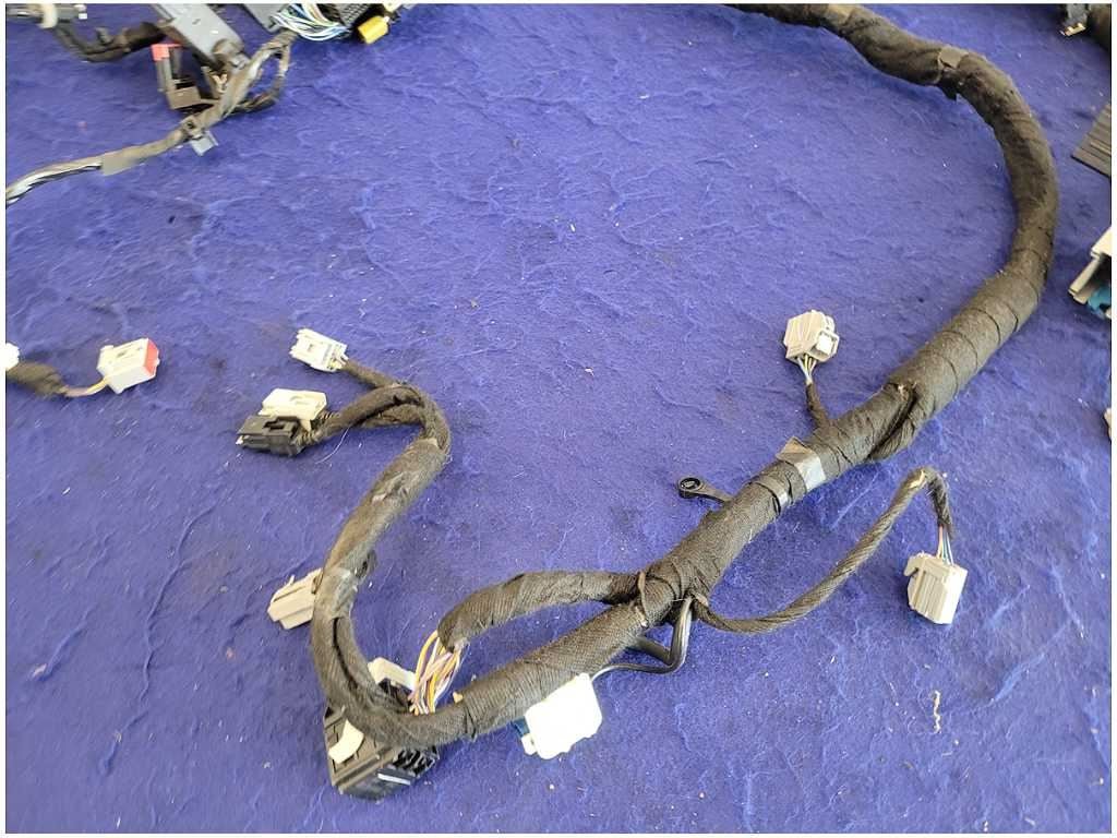 2015 Ford Mustang GT S550 Coupe Dash Harness Wire Plug *Read* 2709 - The Parts Farm
