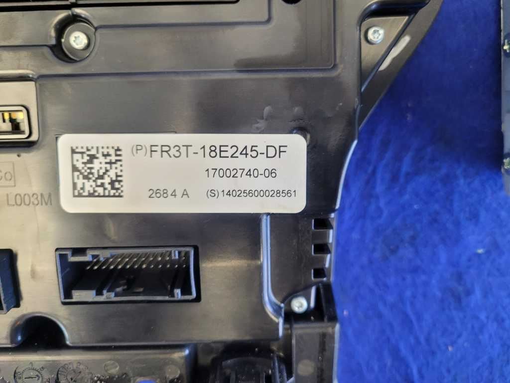 2015 Ford Mustang GT S550 Sync Receiver Nav Audio Radio Info Screen Heat 2778 - The Parts Farm