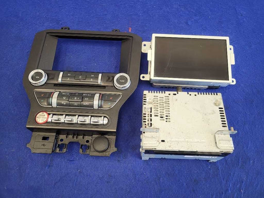 2015 Ford Mustang GT S550 Sync Receiver Nav Audio Radio Info Screen Heat 2778 - The Parts Farm