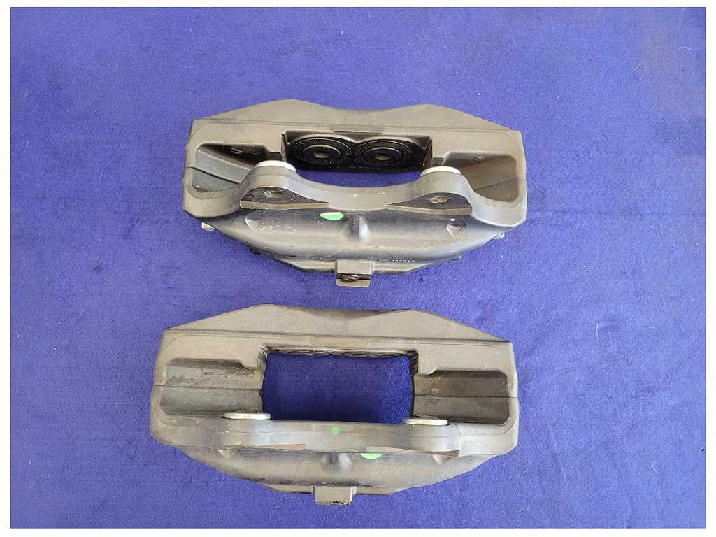 2016 - 2023 Chevrolet Camaro SS OEM NTO Brembo Front Brake Calipers Bare C62 - The Parts Farm