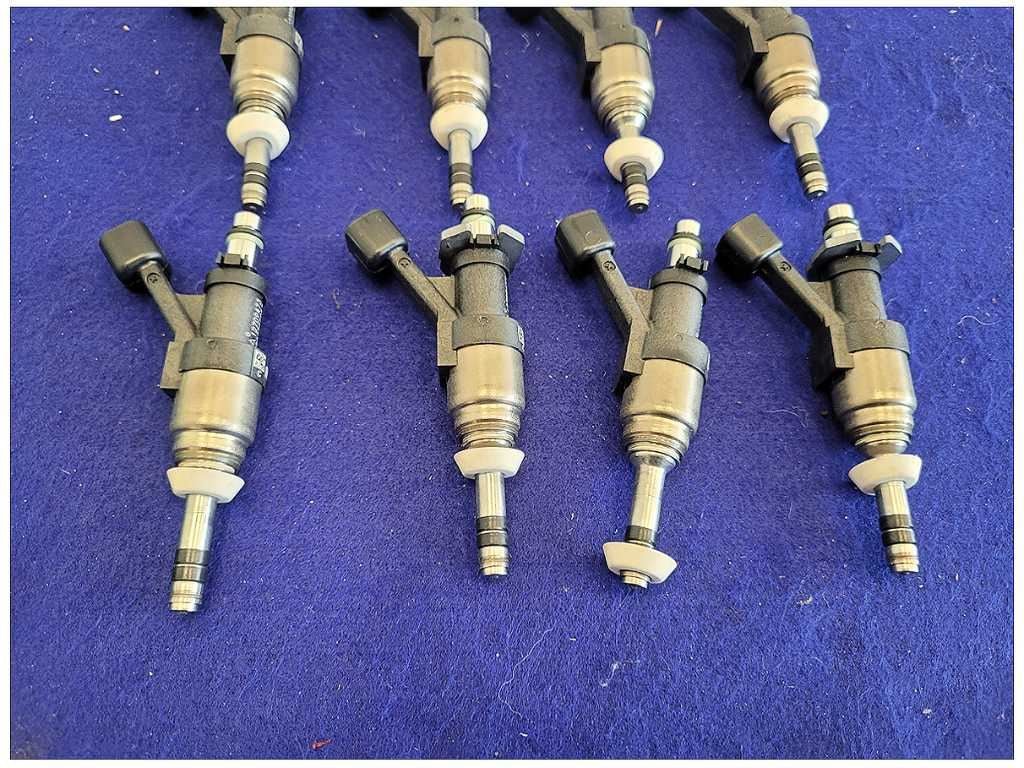 2016 - 2024 Chevrolet Camaro SS OEM NTO Stock Fuel Injectors 8 C43 - The Parts Farm