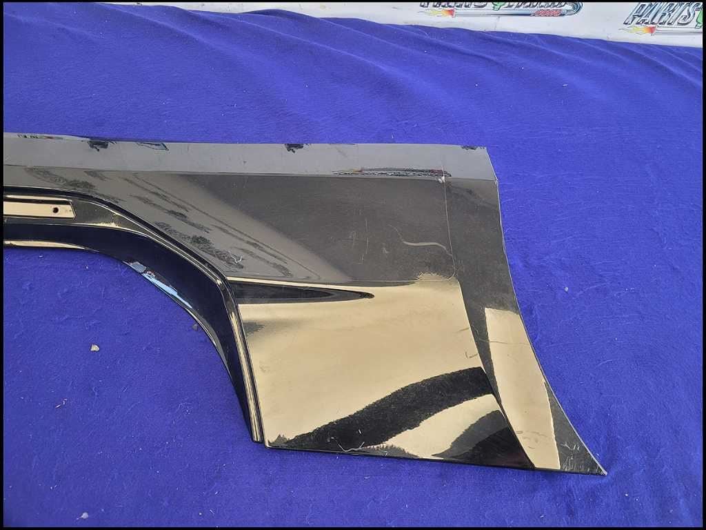 2016 - 2024 Chevrolet Camaro SS Passenger Lower Rocker Panel Molding C43 - The Parts Farm