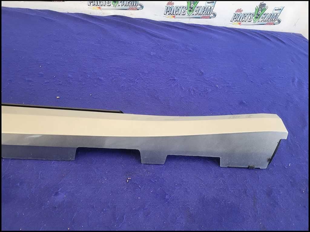 2016 - 2024 Chevrolet Camaro SS Passenger Lower Rocker Panel Molding C43 - The Parts Farm