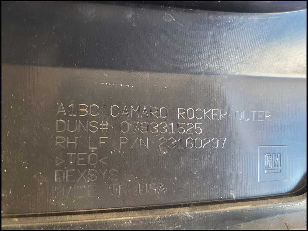 2016 - 2024 Chevrolet Camaro SS Passenger Lower Rocker Panel Molding C43 - The Parts Farm