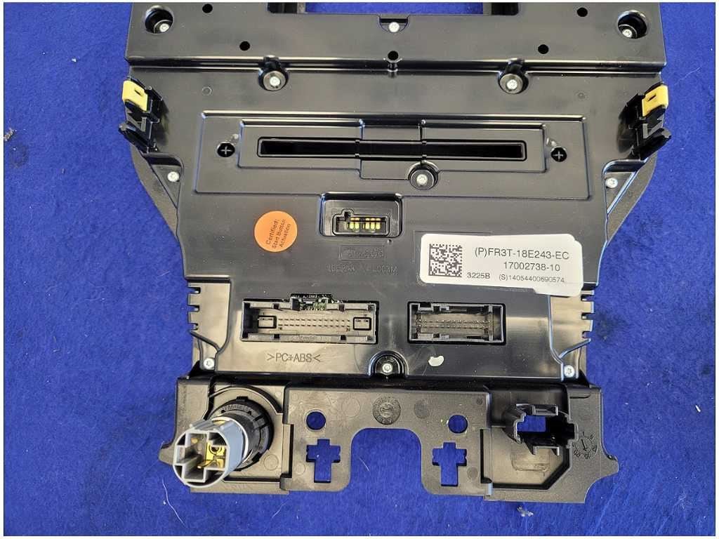 2016 Ford Mustang GT S550 Audio Radio Control Panel Face Plate Stereo 2776 - The Parts Farm