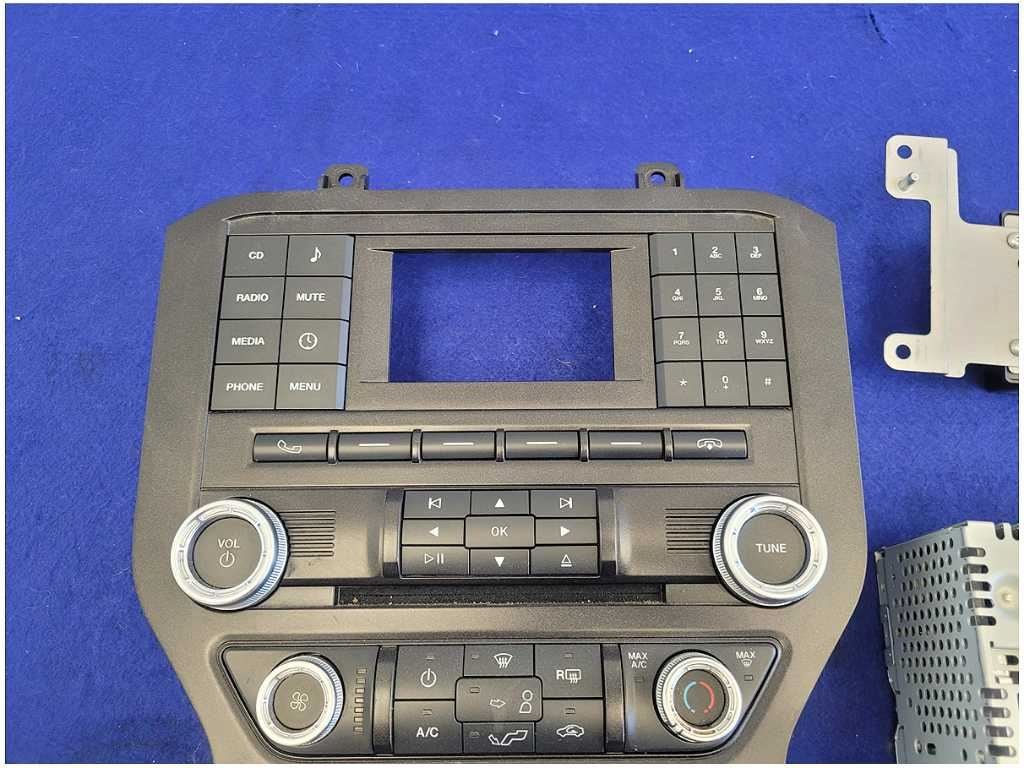 2016 Ford Mustang GT S550 Audio Radio Control Panel Face Plate Stereo 2776 - The Parts Farm