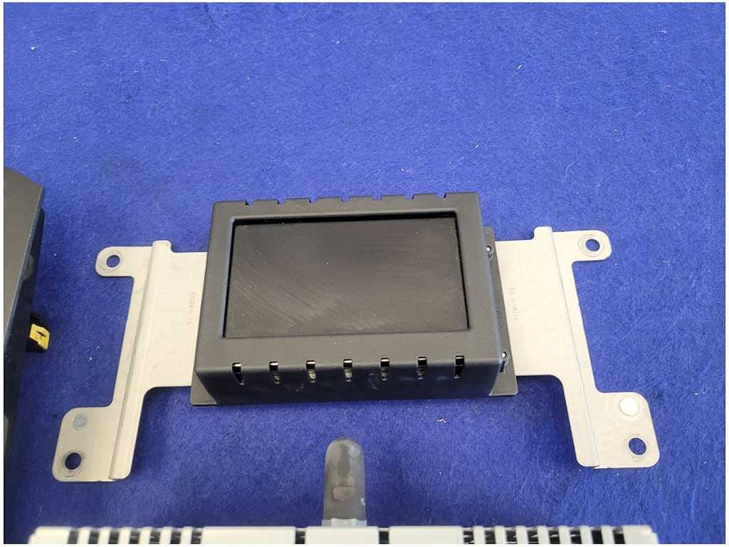 2016 Ford Mustang GT S550 Audio Radio Control Panel Face Plate Stereo 2776 - The Parts Farm