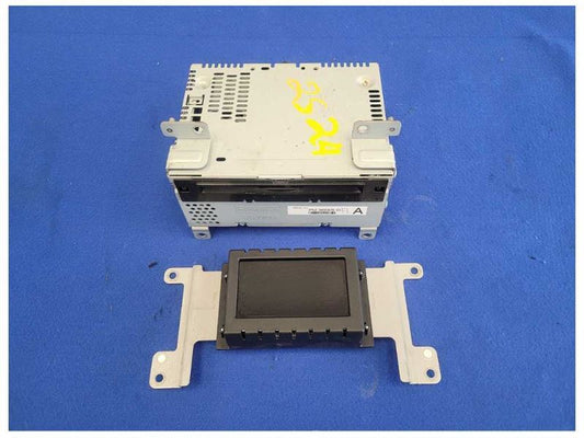 2016 Ford Mustang GT S550 Audio Radio Receiver AM FM CD Single Disc Screen 2524
