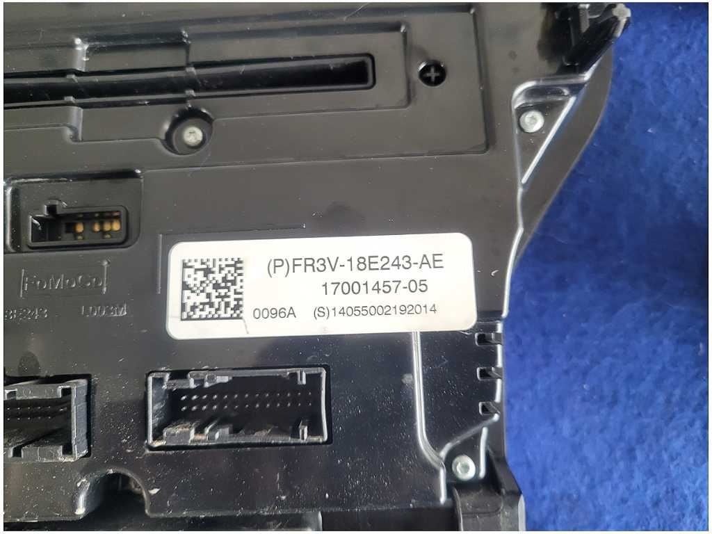 2016 Ford Mustang Shelby GT350 Base Receiver Radio Info Screen *Base 288 - The Parts Farm