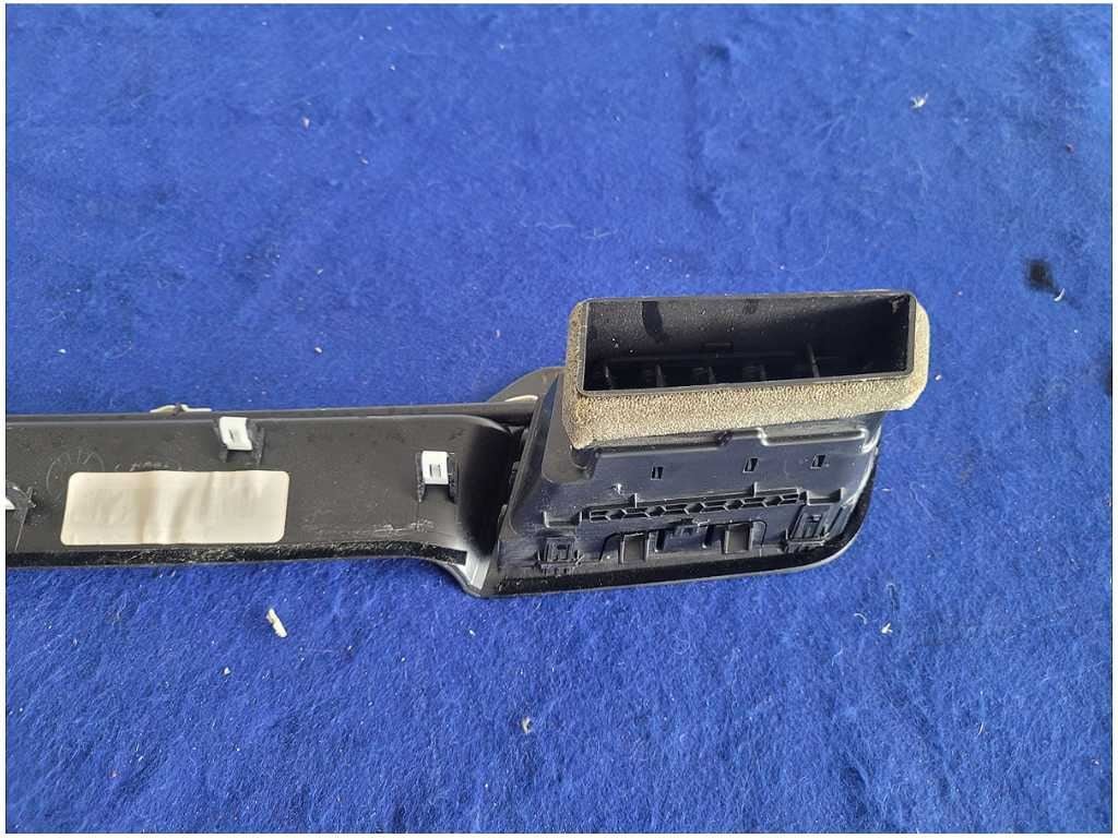 2016 Ford Mustang Shelby GT350 Front Passenger Dash Trim Badge Emblem 2881 - The Parts Farm