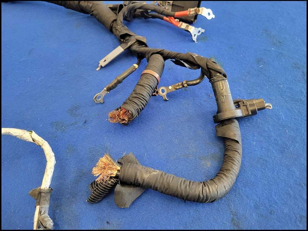 2017 Ford Mustang GT S550 Battery Starter Harness Wire Plug *Cut Wires* 2232 - The Parts Farm