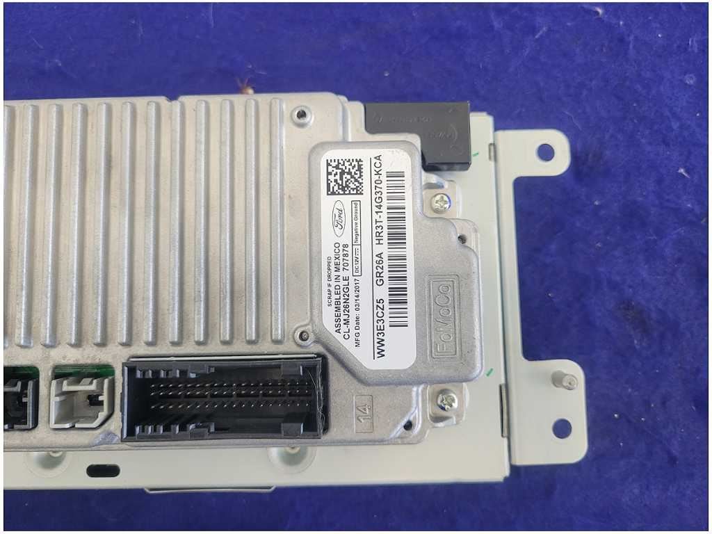 2017 Ford Mustang GT S550 Sync 3 Receiver *READ* CD Slot Upgrade Heat Cool 2753 - The Parts Farm