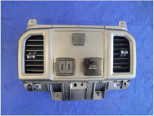 2018-2020 Ford F150 F-150 Console Rear Vent Lower *Broken USB Port Door 2874