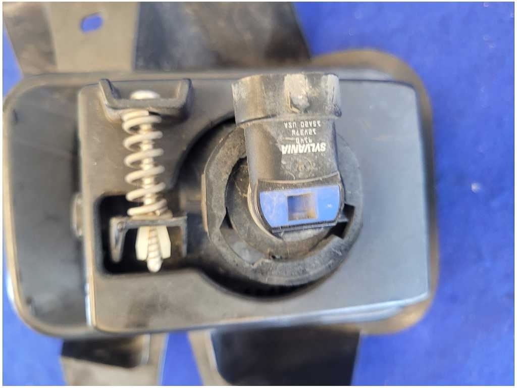 2018 - 2020 Ford F150 F - 150 Pickup Truck Driver Front Fog Light Driving 2874 - The Parts Farm