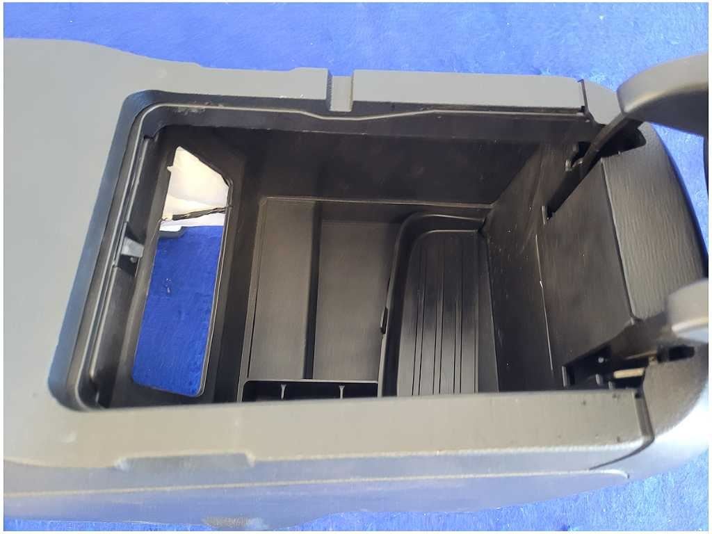 2018 - 2023 Ford Mustang EcoBoost Convertible Center Console Manual Ambient 2771 - The Parts Farm