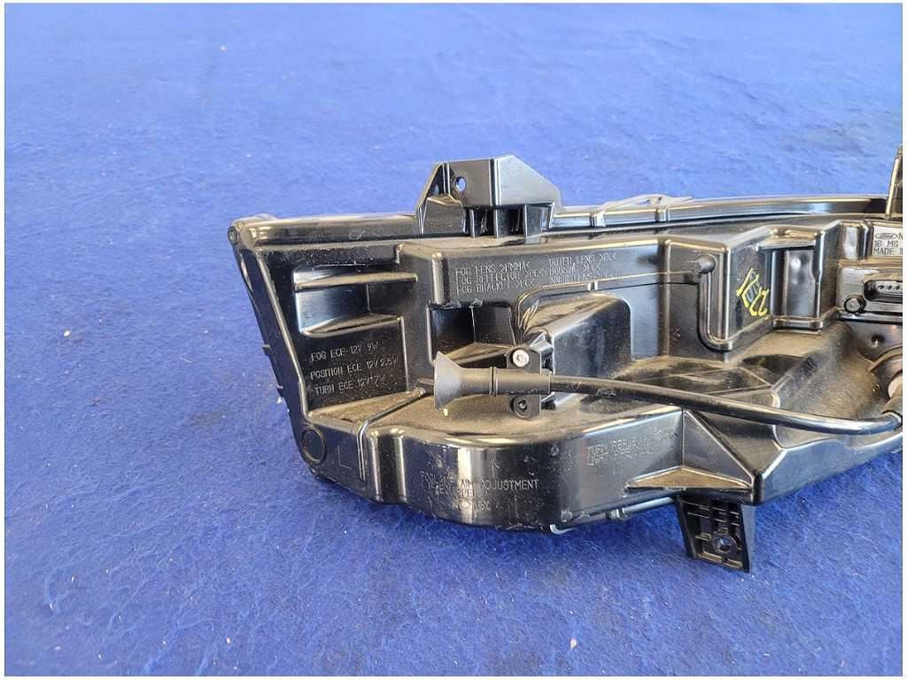 2018 - 2023 Ford Mustang EcoBoost S550 Driver Front Turn Signal Lamp Corner 2771 - The Parts Farm