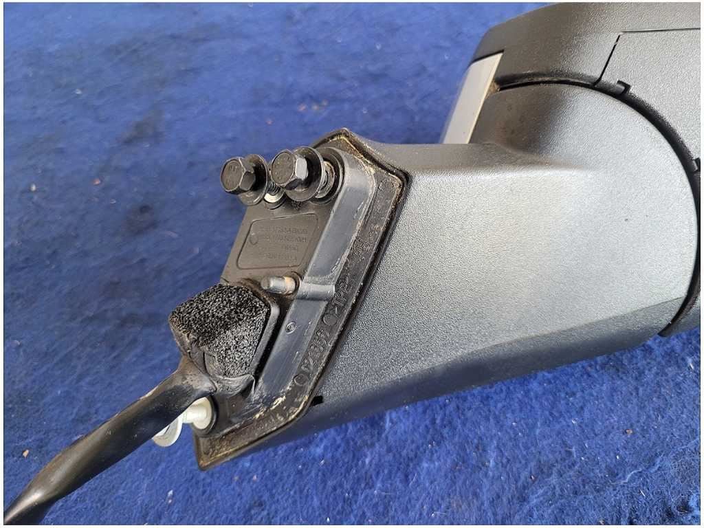 2018-2023 Ford Mustang GT Passenger Rear View Mirror Power BLIS Paint UX 2888 - The Parts Farm