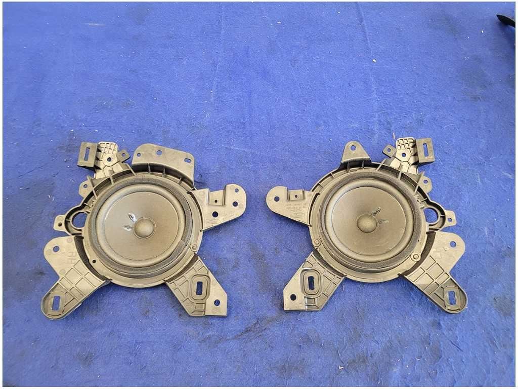 2018-2023 Ford Mustang GT S550 Convertible Rear Speakers Audio Pair 2903 - The Parts Farm