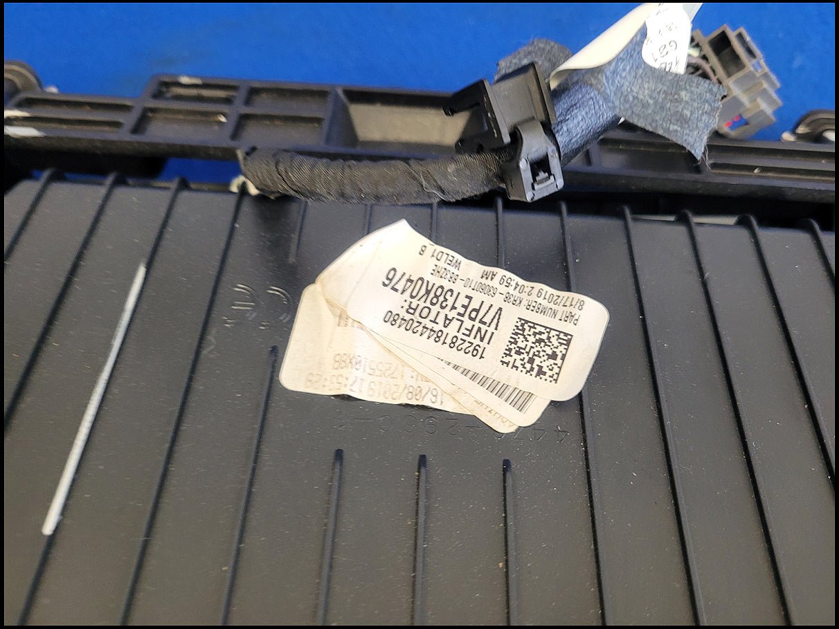 2018 - 2023 Ford Mustang GT S550 Coupe Air Bag Glove Box Passenger Right Dash 2681 - The Parts Farm