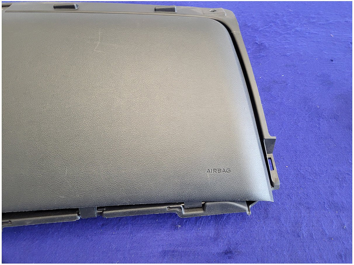 2018 - 2023 Ford Mustang GT S550 Coupe Air Bag Glove Box Passenger Right Dash 2734 - The Parts Farm