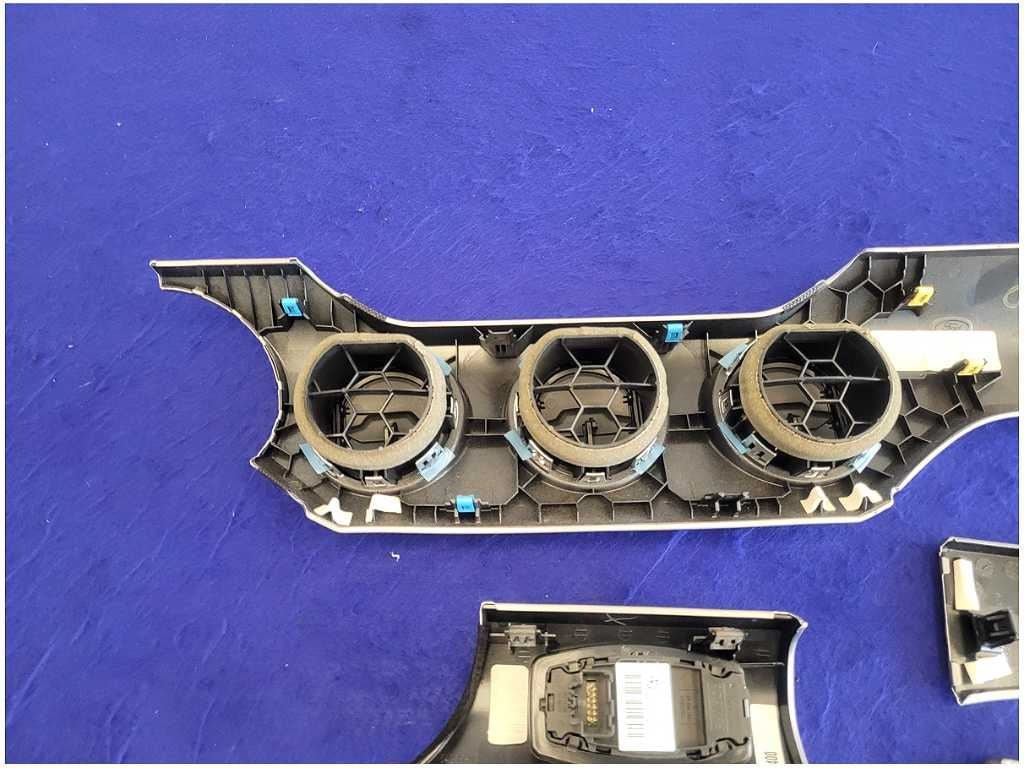 2018 - 2023 Ford Mustang GT S550 Dash Trim Kit Vent Bezel Cover Panel 2630 - The Parts Farm