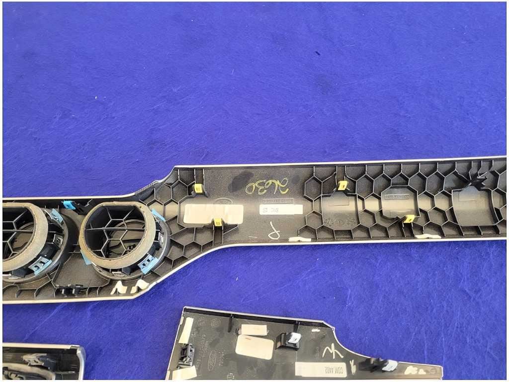 2018 - 2023 Ford Mustang GT S550 Dash Trim Kit Vent Bezel Cover Panel 2630 - The Parts Farm