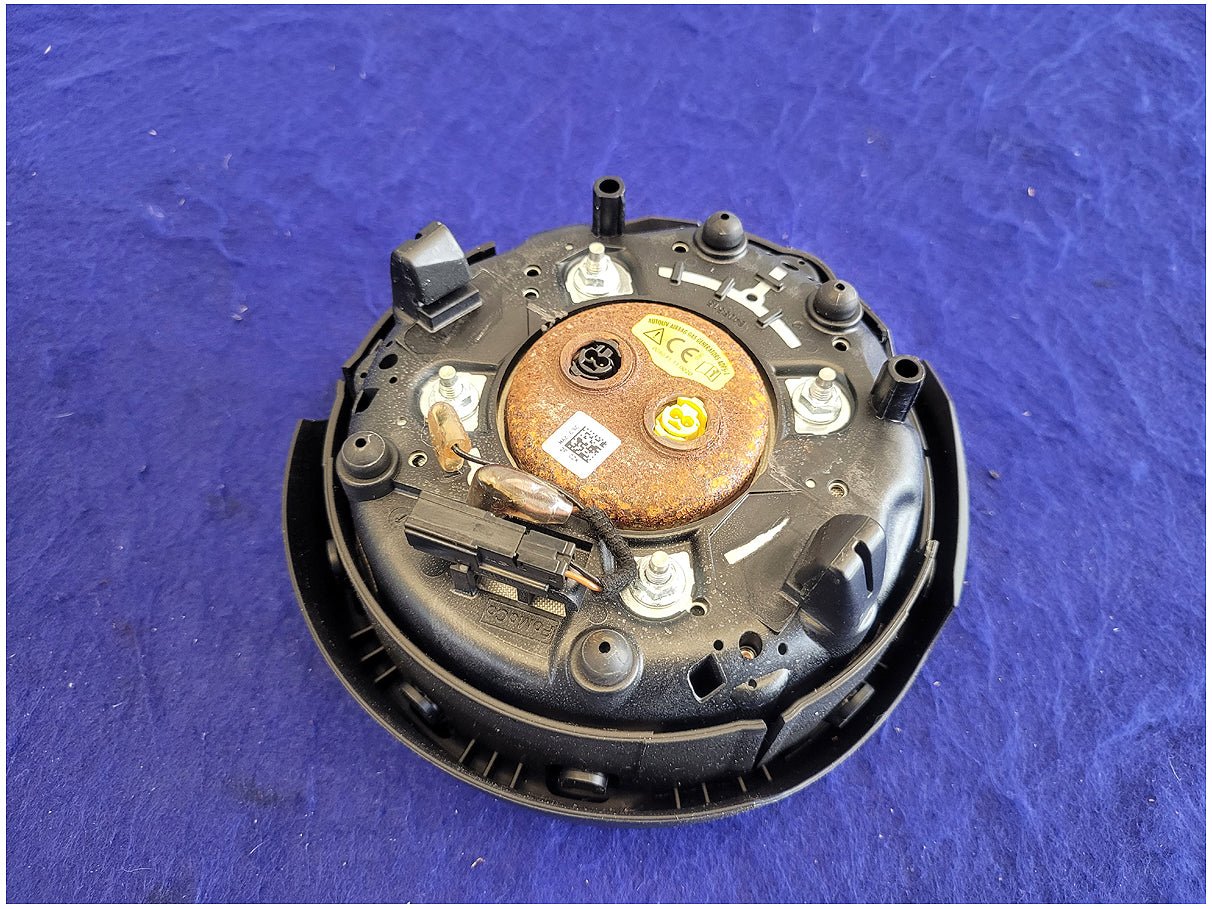 2018 - 2023 Ford Mustang GT S550 Driver Air Bag Steering Wheel Left Dash 2630 - The Parts Farm