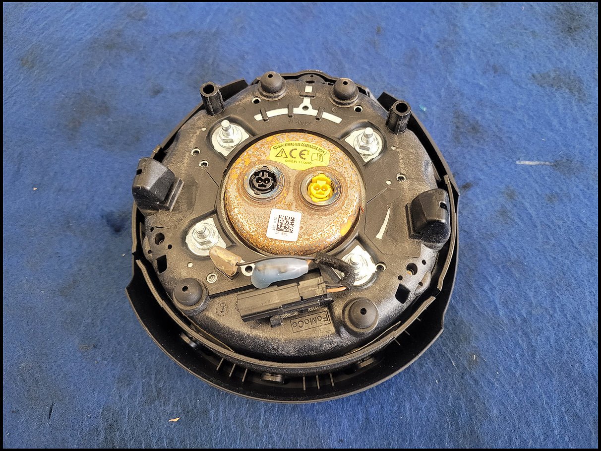 2018 - 2023 Ford Mustang GT S550 Driver Air Bag Steering Wheel Left Dash 2688 - The Parts Farm