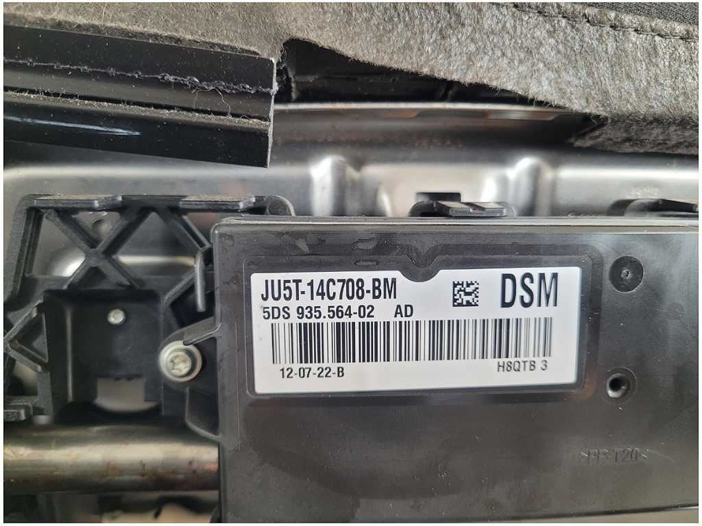 2018-2023 Ford Mustang GT S550 Driver Front Power Seat Track Heat Memory 2887 - The Parts Farm