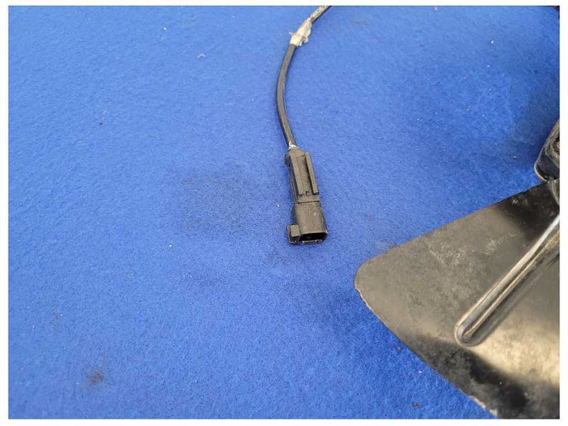 2018 - 2023 Ford Mustang GT S550 Driver LH Front Spindle Knuckle Hub 2587 - The Parts Farm