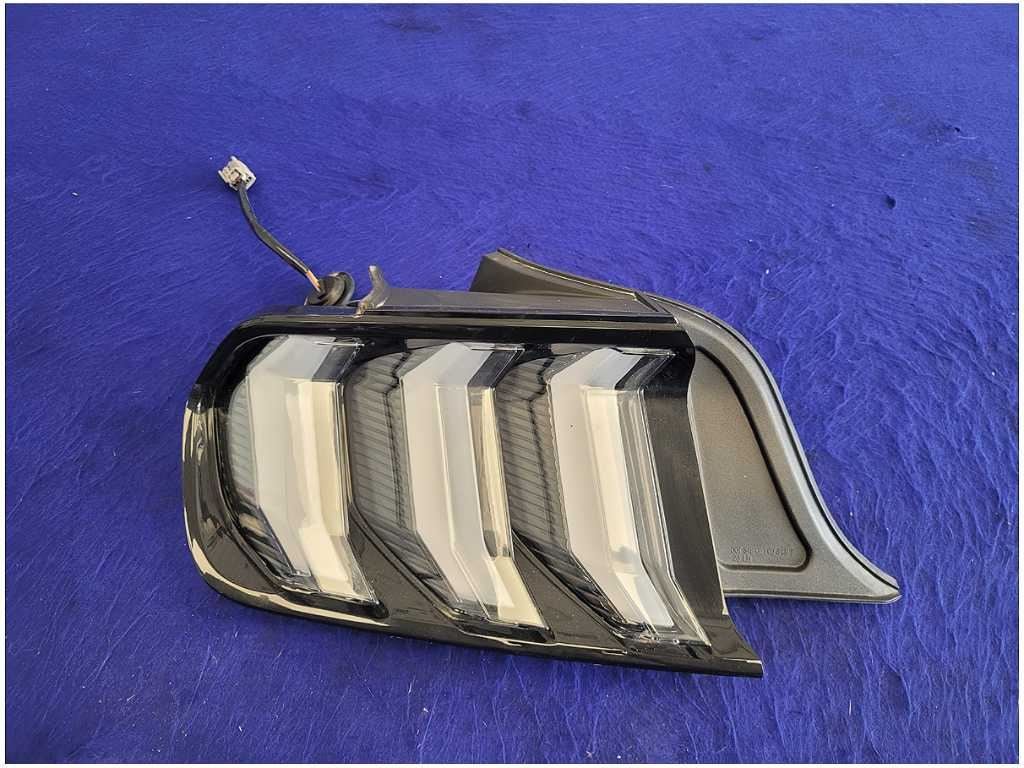2018 - 2023 Ford Mustang GT S550 Driver Rear Taillight Lamp Brake Light 2716 - The Parts Farm