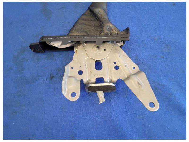 2018 - 2023 Ford Mustang GT S550 E Brake Emergency Handle Pull 2494 - The Parts Farm