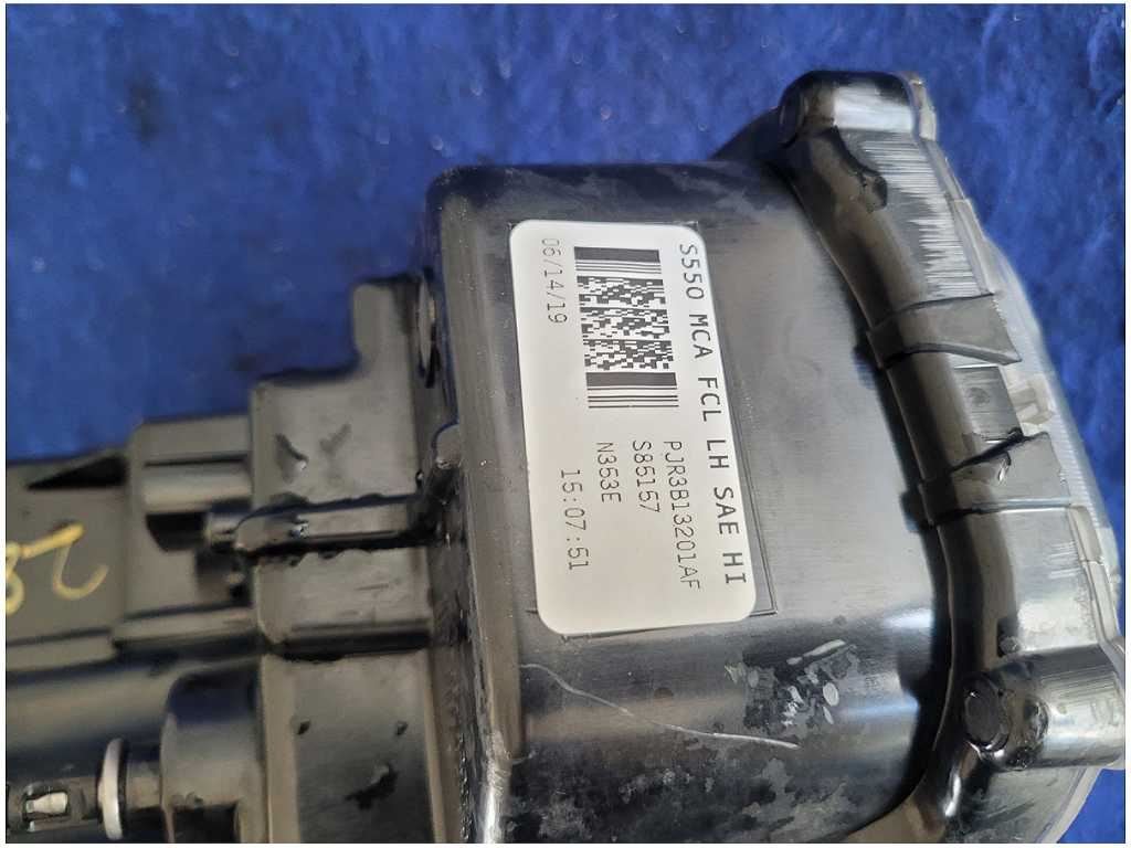 2018-2023 Ford Mustang GT S550 Front Driver Corner Park Light Fog Driving 2888 - The Parts Farm