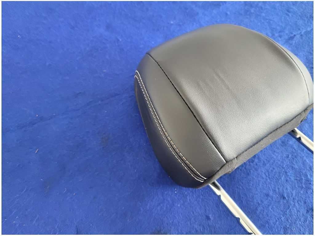 2018-2023 Ford Mustang GT S550 Front Leather Headrest Seat 2887 - The Parts Farm