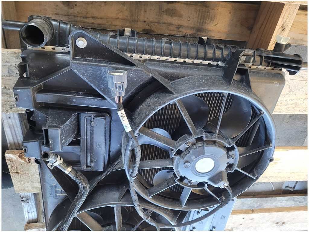 2018 - 2023 Ford Mustang GT S550 Front Radiator Fan Shroud Engine Cooling A/T 2877 - The Parts Farm