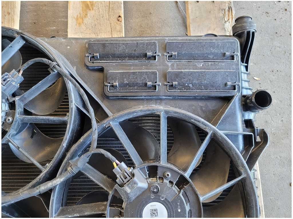 2018 - 2023 Ford Mustang GT S550 Front Radiator Fan Shroud Engine Cooling A/T 2877 - The Parts Farm