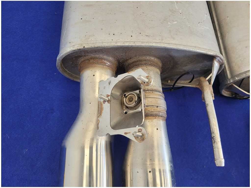 2018 - 2023 Ford Mustang GT S550 Pair Exhaust Mufflers Quad Tip Active FH - The Parts Farm