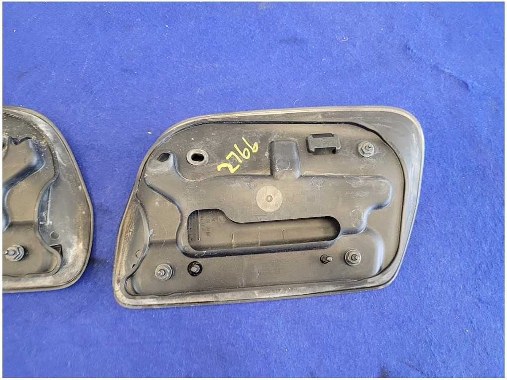2018 - 2023 Ford Mustang GT S550 Pair Front Hood Scoops Vents Trim Paint J7 2766 - The Parts Farm