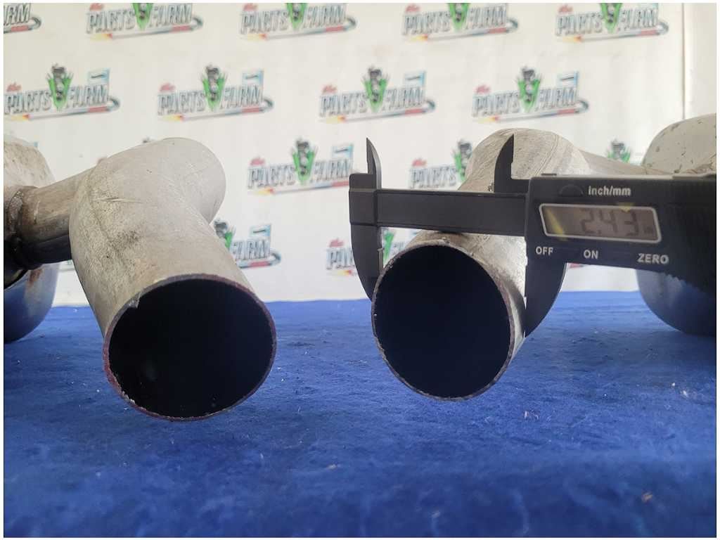 2018-2023 Ford Mustang GT S550 Pair Mufflers Exhaust Dent Tip *Read 2887 - The Parts Farm