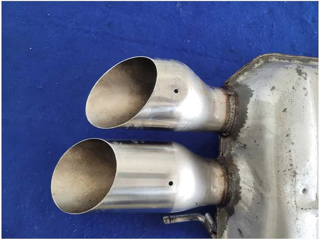 2018-2023 Ford Mustang GT S550 Pair Mufflers Exhaust Dent Tip *Read 2887 - The Parts Farm