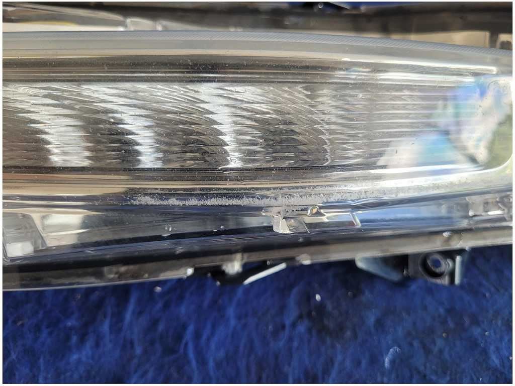 2018-2023 Ford Mustang GT S550 Passenger Corner Park Light Fog Driving 2888 - The Parts Farm