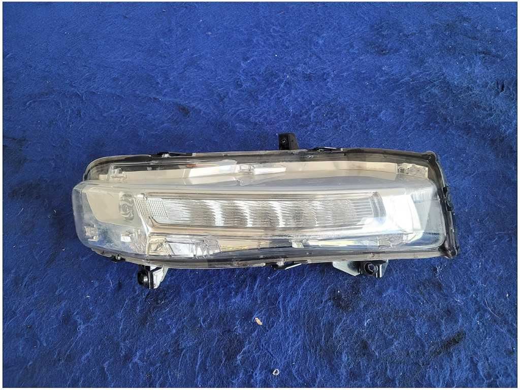 2018-2023 Ford Mustang GT S550 Passenger Corner Park Light Fog Driving 2888 - The Parts Farm