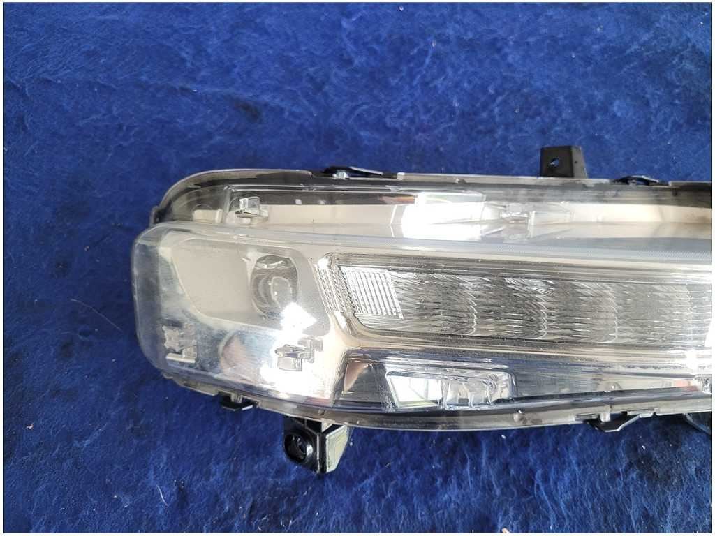 2018-2023 Ford Mustang GT S550 Passenger Corner Park Light Fog Driving 2888 - The Parts Farm