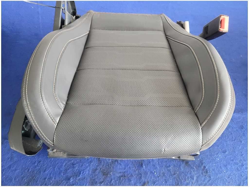 2018-2023 Ford Mustang GT S550 Passenger Front Power Seat Track Heat Memory 2887 - The Parts Farm