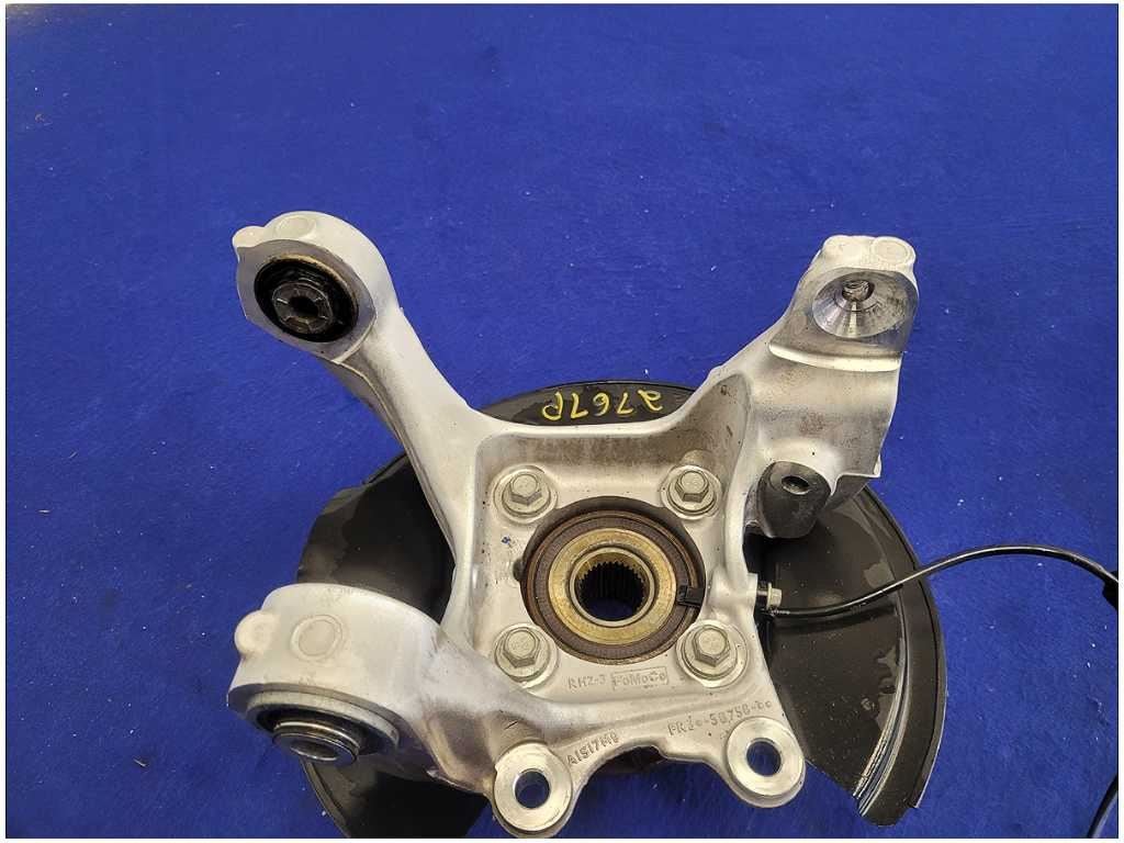 2018 - 2023 Ford Mustang GT S550 Passenger Rear Spindle Knuckle Hub 2767 - The Parts Farm
