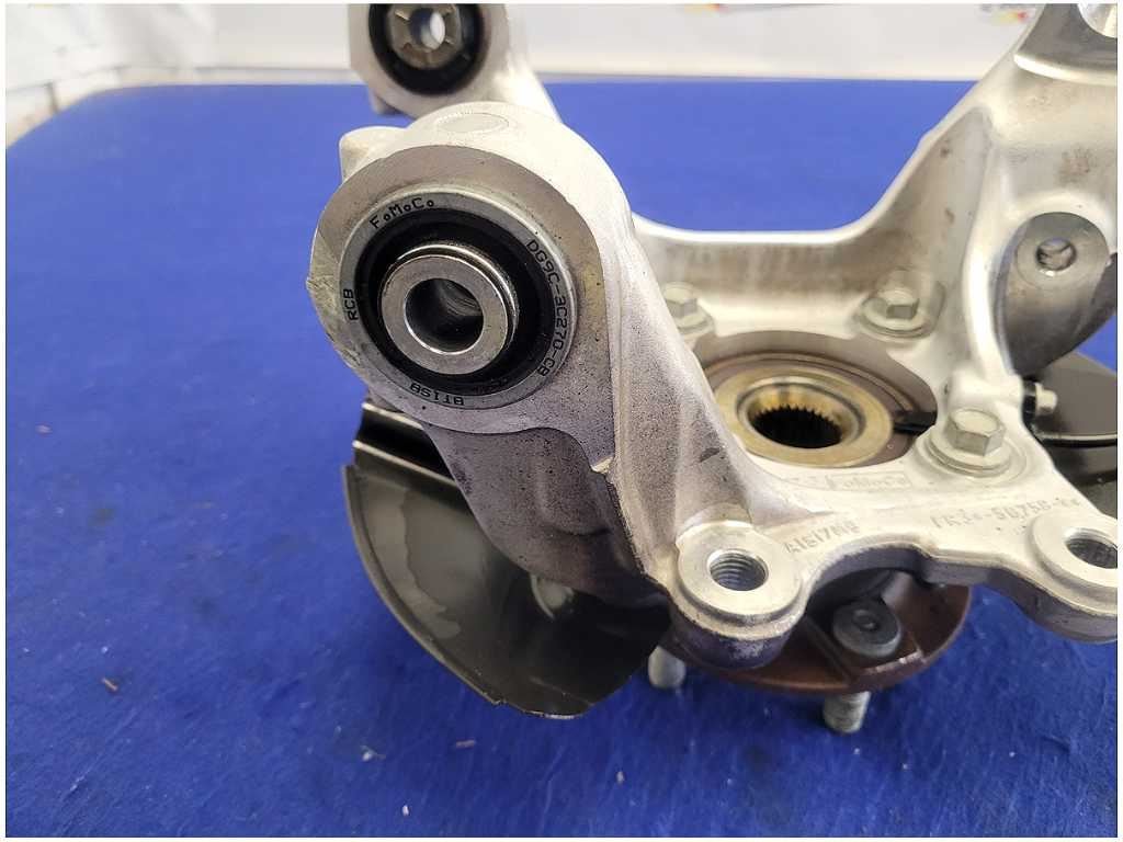 2018 - 2023 Ford Mustang GT S550 Passenger Rear Spindle Knuckle Hub 2767 - The Parts Farm