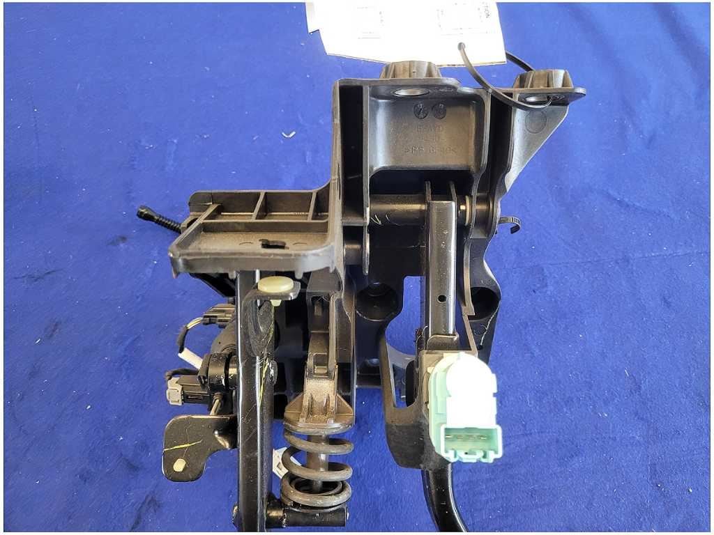 2018 - 2023 Ford Mustang GT S550 Pedal Cage Manual Transmission M/T Clutch 2766 - The Parts Farm