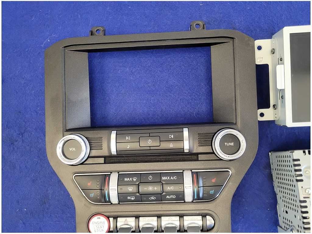 2018 Ford Mustang EcoBoost S550 Sync Navigation Audio Receiver Radio Heated 2771 - The Parts Farm