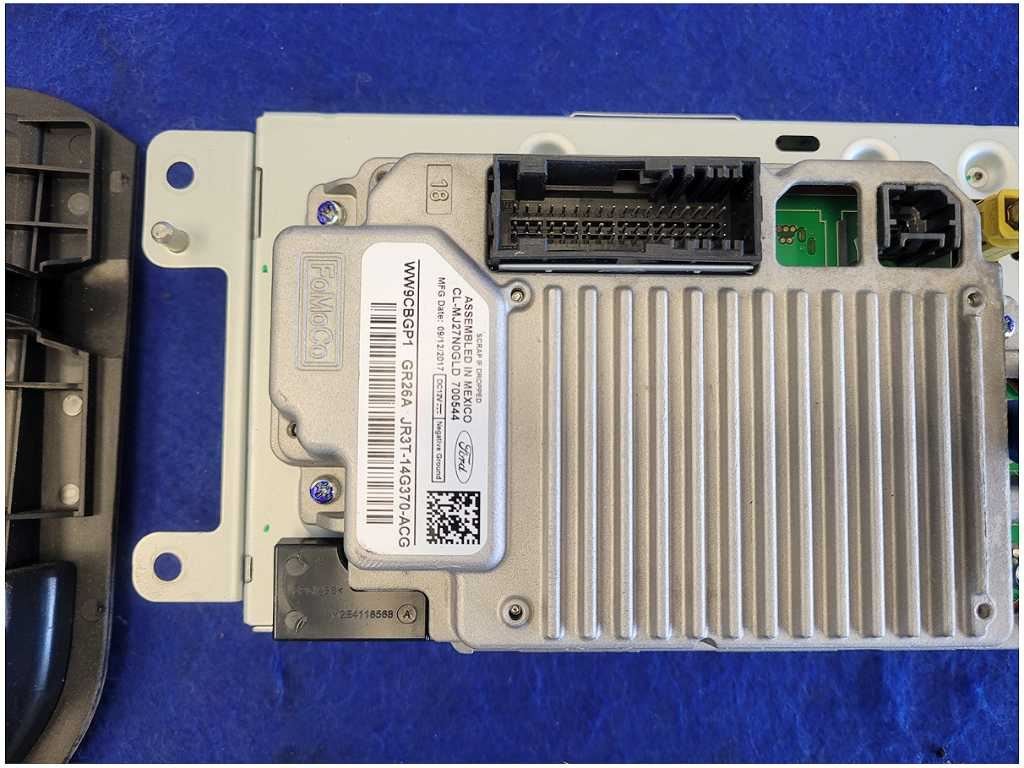 2018 Ford Mustang EcoBoost S550 Sync Navigation Audio Receiver Radio Heated 2771 - The Parts Farm