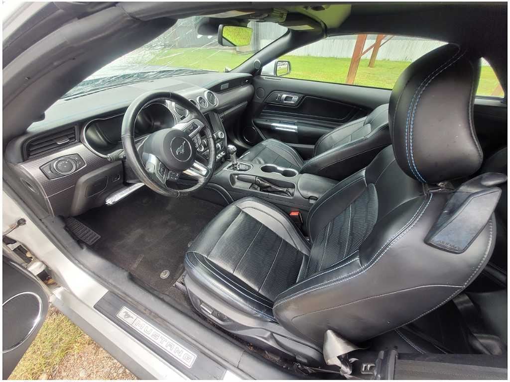 2019 Ford Mustang GT S550 Audio Equipment Radio Amplifier Left Hand Dash 2888 - The Parts Farm
